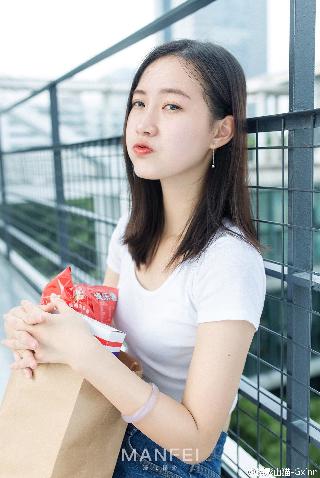 国产女人18毛片水真多18精品,国产CHINESE男男GAYGAY网站