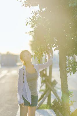 邻居的老婆